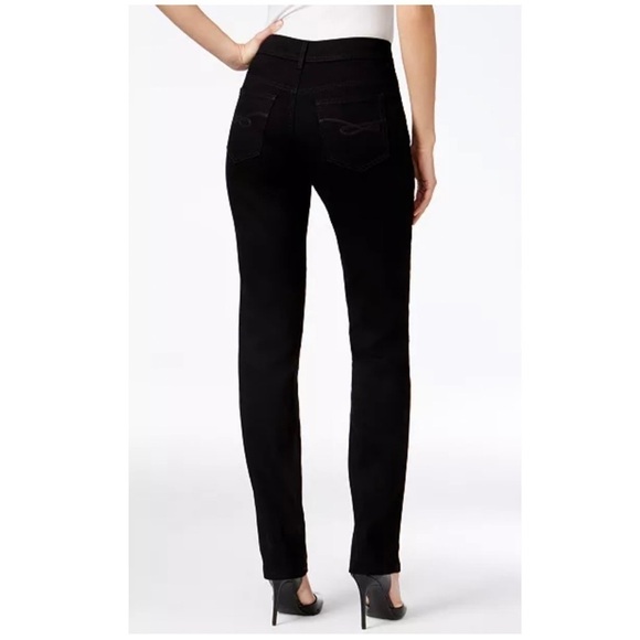 Style & Co Ankle Black Tummy Slimming Jeans - Picture 2 of 8